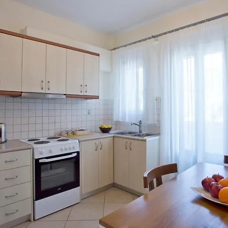 Santorini Med Homes - Sunday Apartment Mesariá