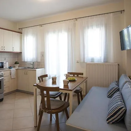 Santorini Med Homes - Sunday Apartment Mesariá