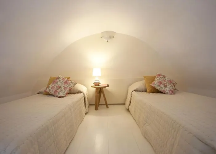 Santorini Med Homes - Sunday