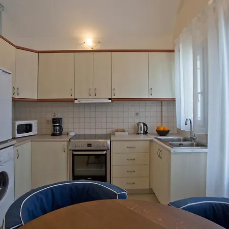 Santorini Med Homes - Sunday Apartman *