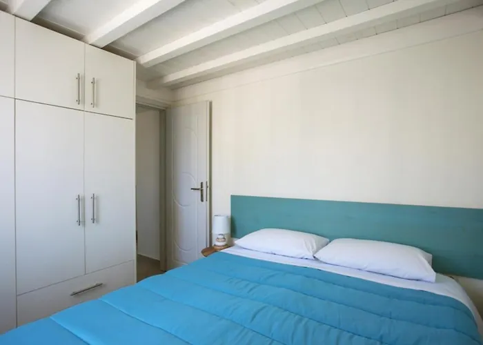 Santorini Med Homes - Sunday *