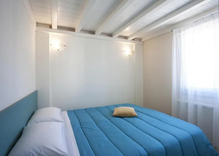 Santorini Med Homes - Sunday *