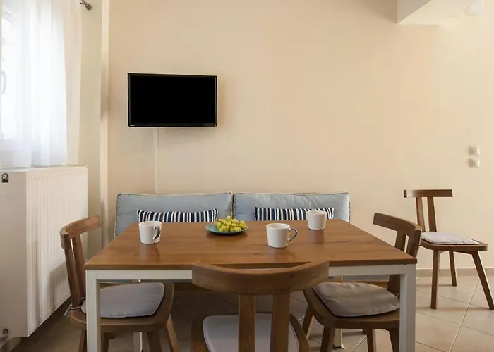 Santorini Med Homes - Sunday Apartman *