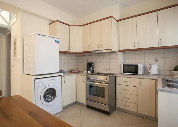 Santorini Med Homes - Sunday Apartman